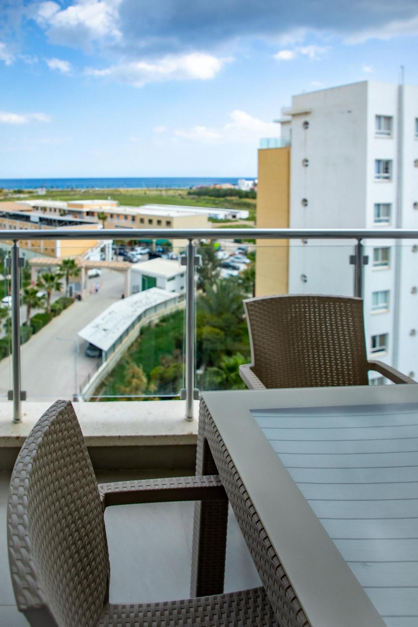 Caesar Resort & Spa Trikomo Εξωτερικό φωτογραφία